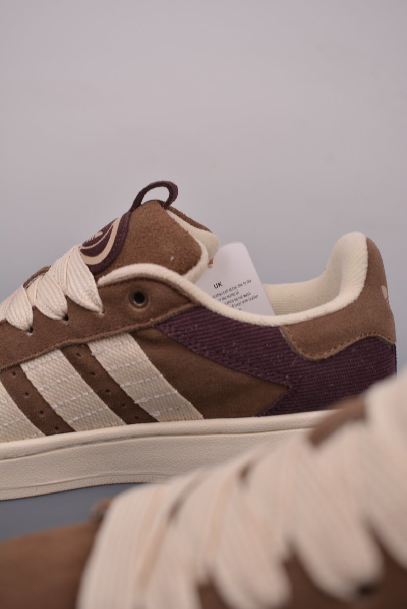 Adidas Campus 00s view