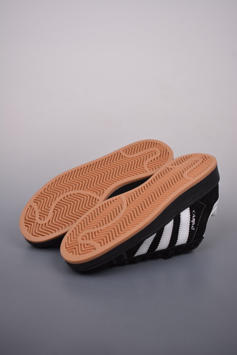 Adidas Campus 00s view