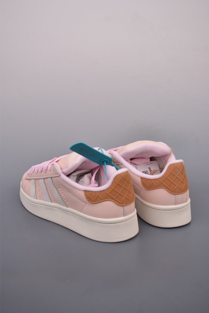 Adidas Campus 00s view