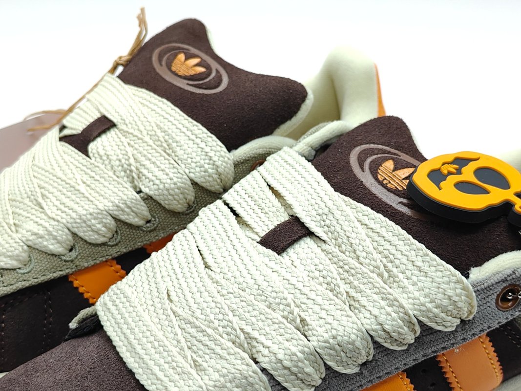 Adidas Campus 00s view