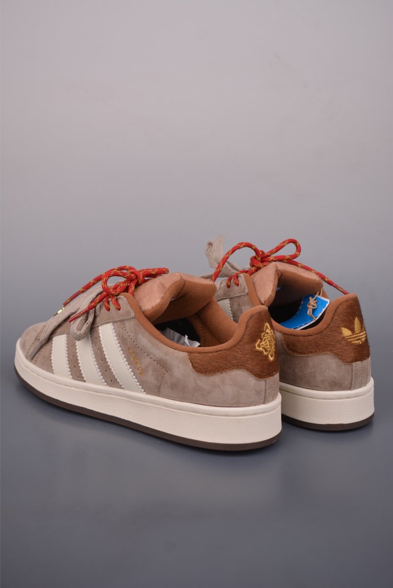Adidas Campus 00s view