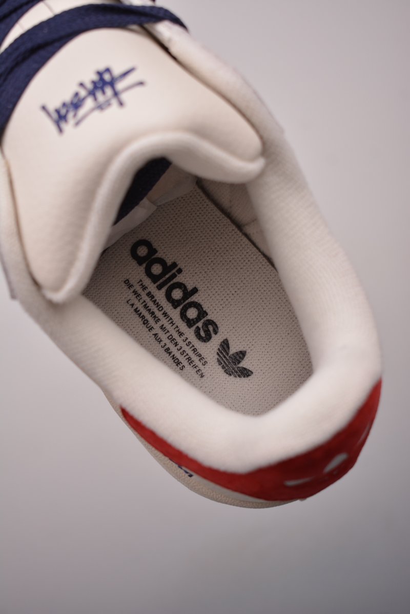 Adidas Campus 00s Stüssy view