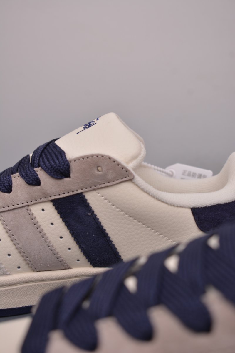Adidas Campus 00s Stüssy view