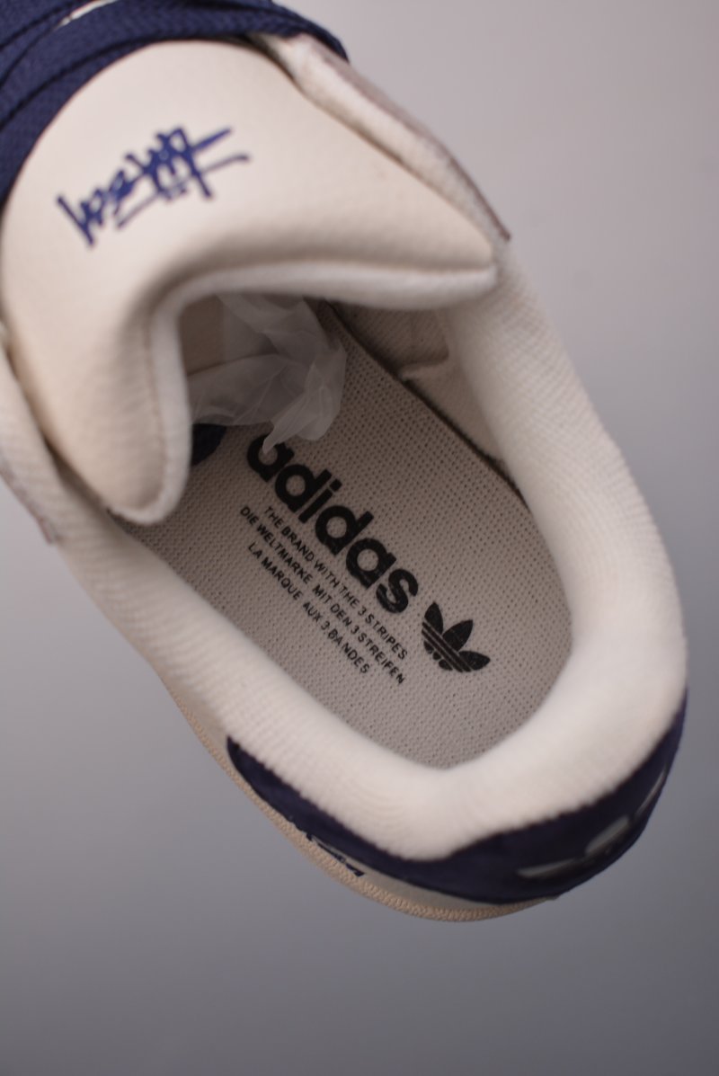 Adidas Campus 00s Stüssy view
