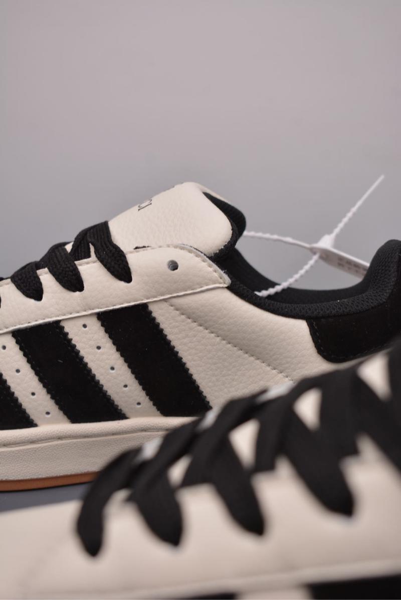 Adidas Campus 00s Gucci view