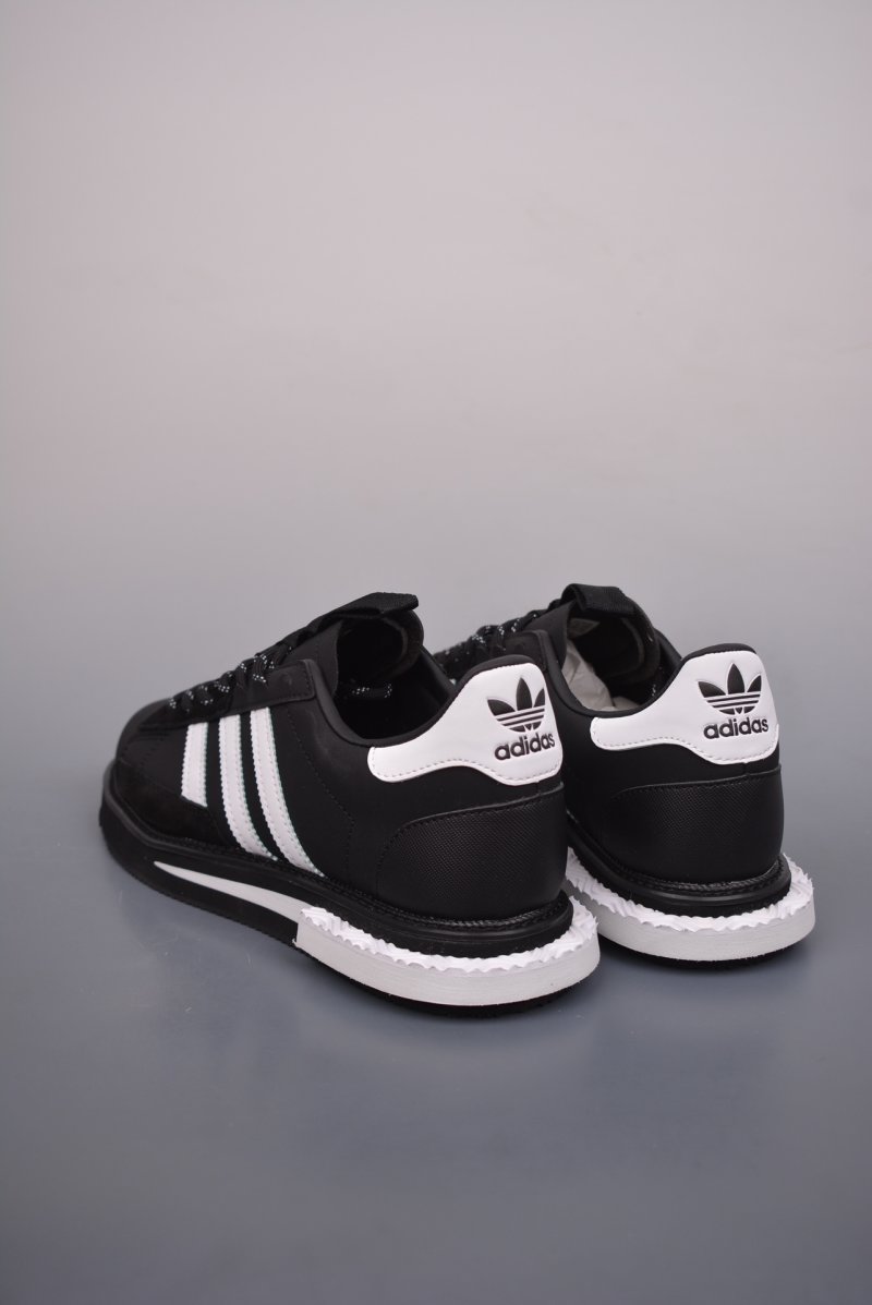 Adidas Campus MFX Reboot view