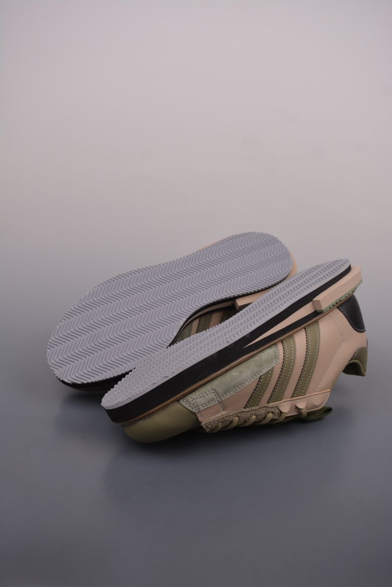 Adidas Campus MFX Reboot view