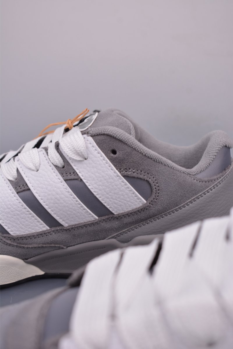 Adidas Forum 2000 CL 'Red' view