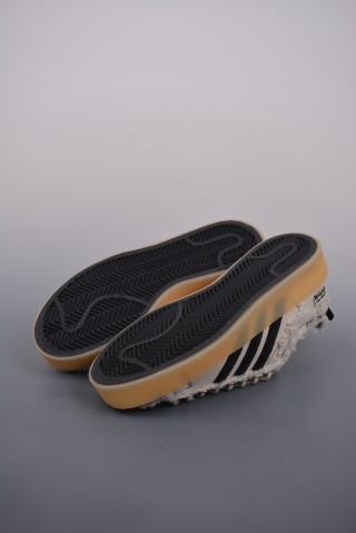 Adidas Campus 80s Song For The Mute 'Gold' view 3