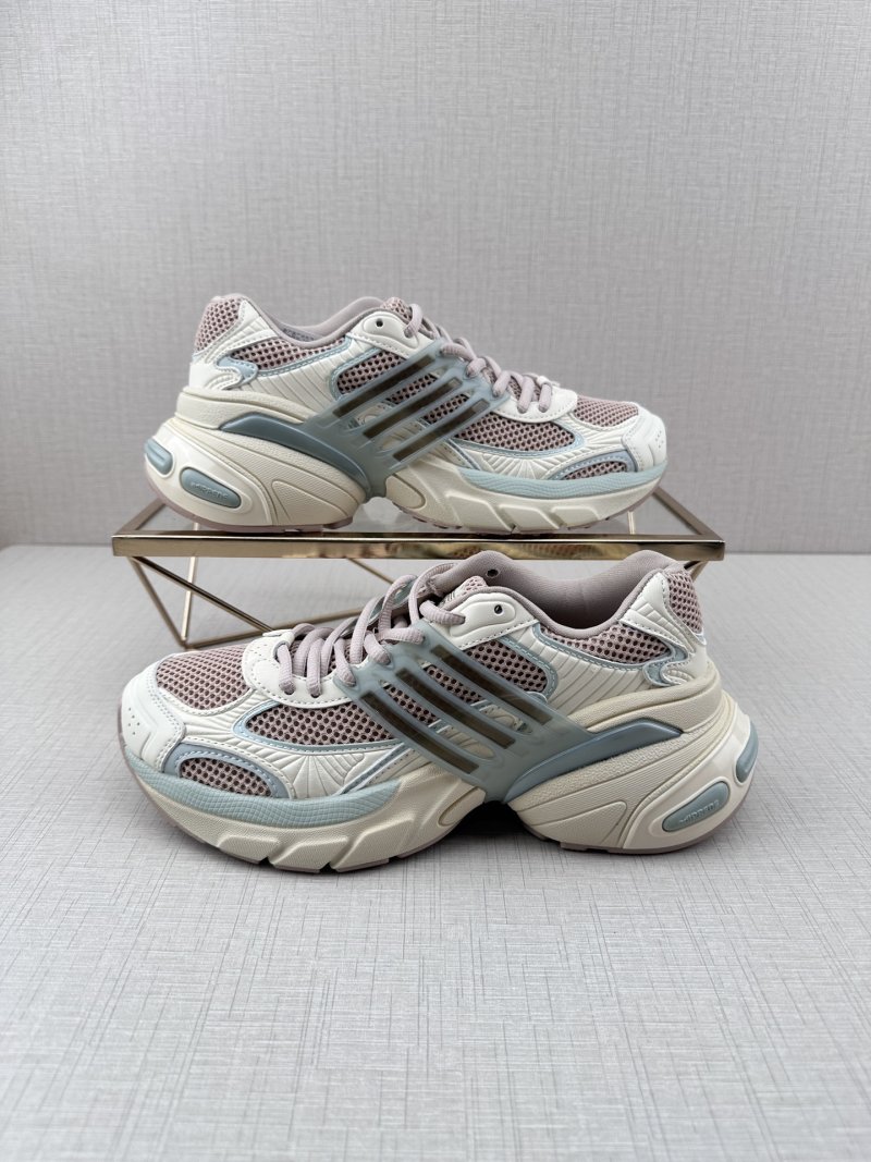 Adidas Adistar XLG view