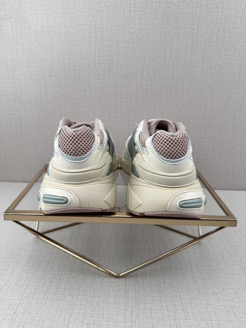 Adidas Adistar XLG view