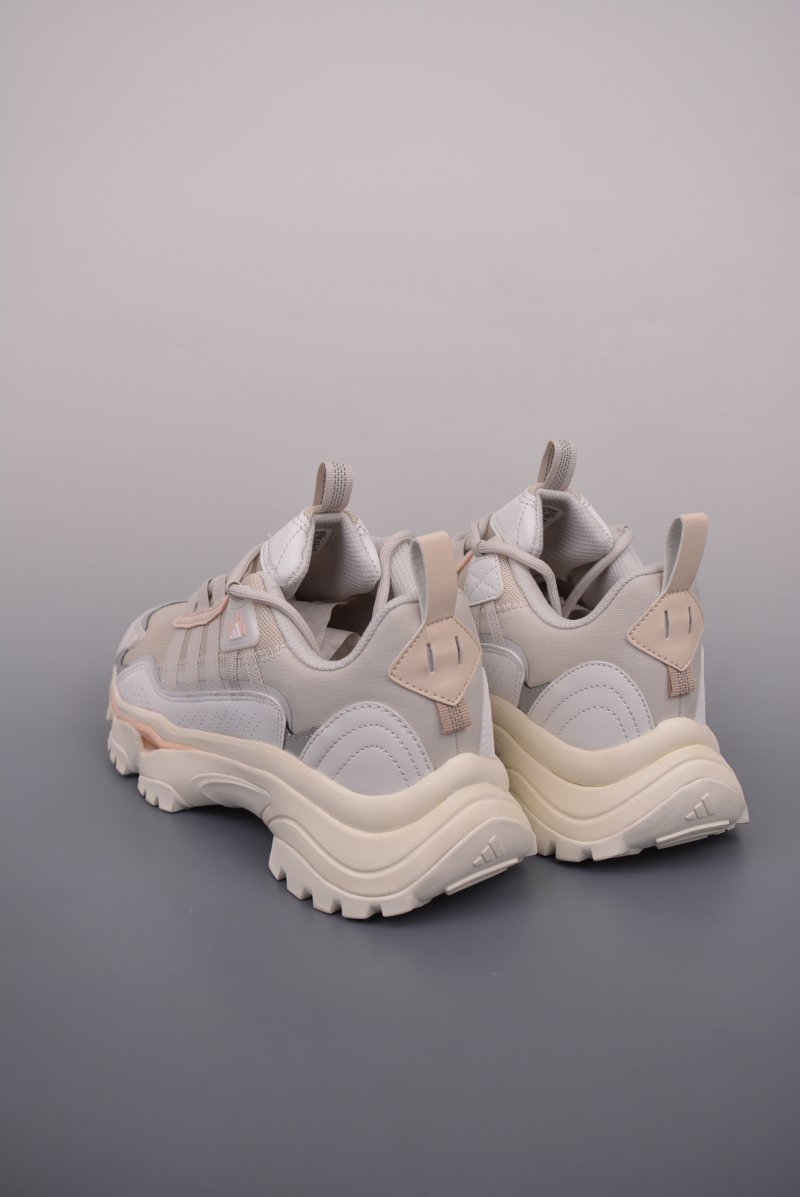 Adidas Citywowlk view
