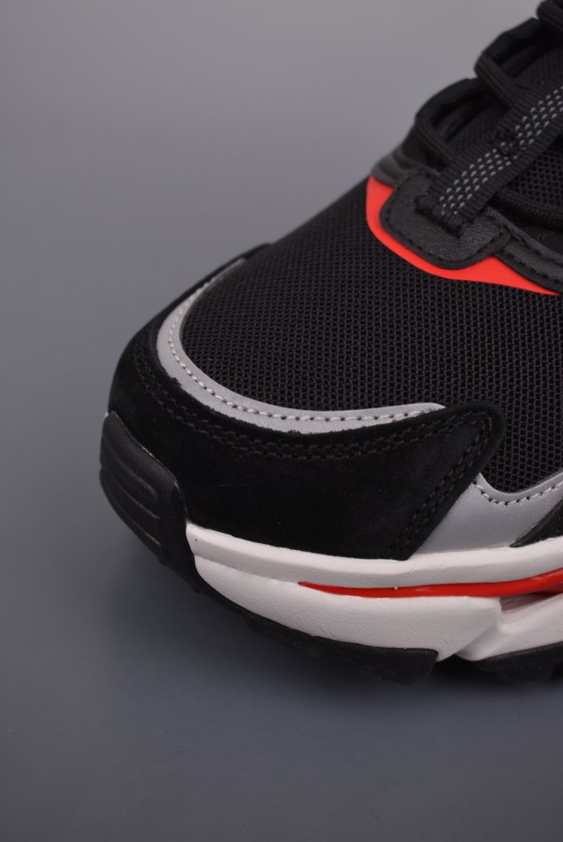 Adidas Citywowlk Lightstrike view