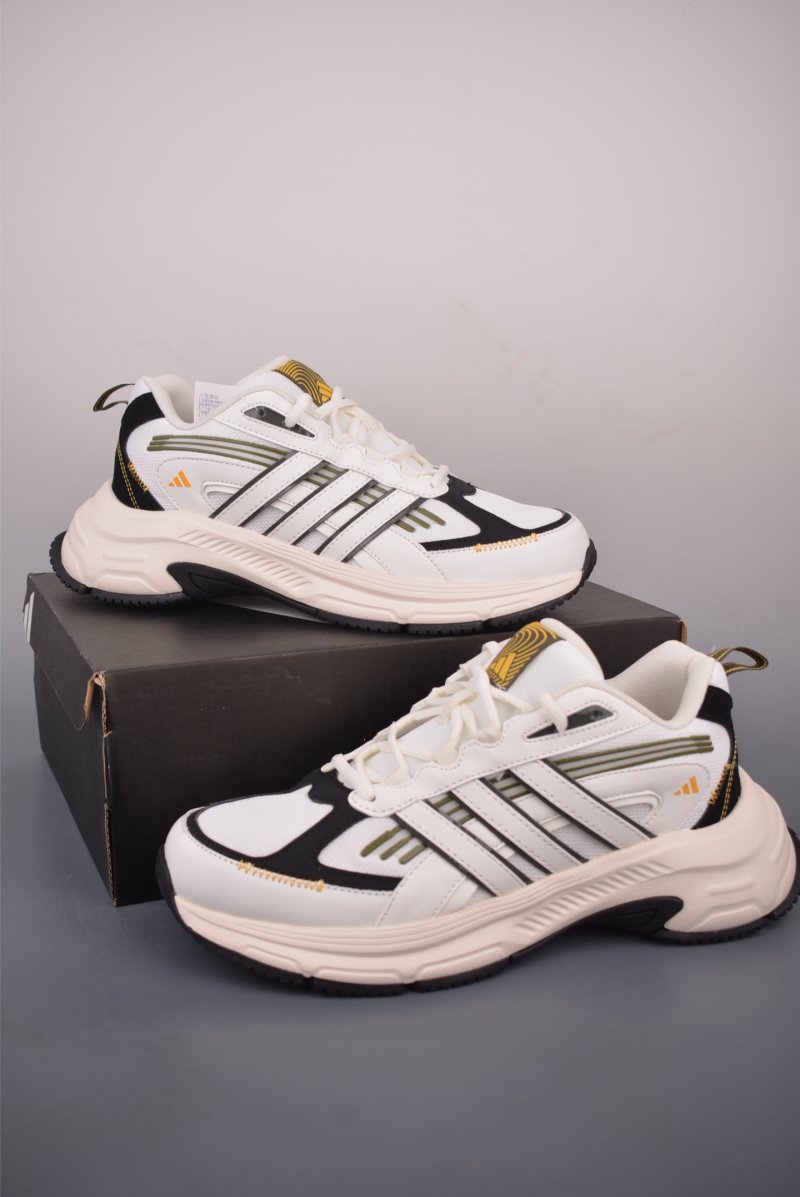 Adidas FC Classic view