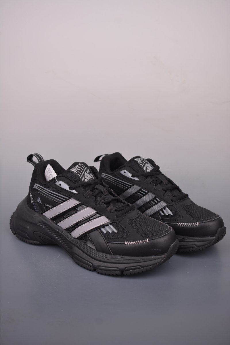 Adidas FC Classic