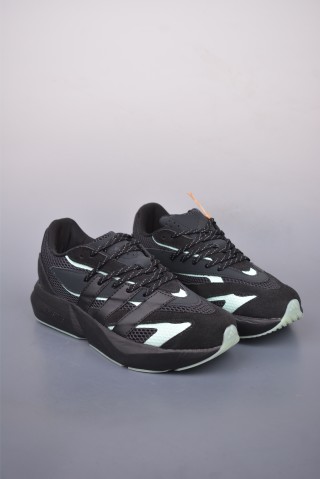 Adidas Lightblaze view 1