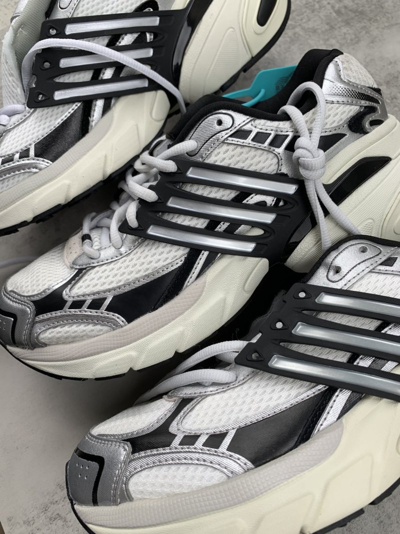 Adidas Originals Adistar XLG view