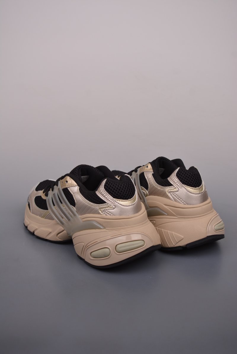 Adidas Originals Adistar XLG 3D view
