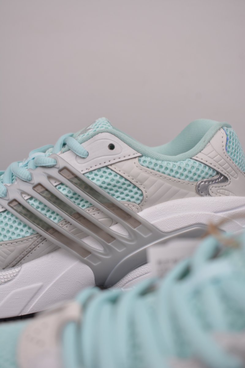 Adidas Originals Adistar XLG 3D view