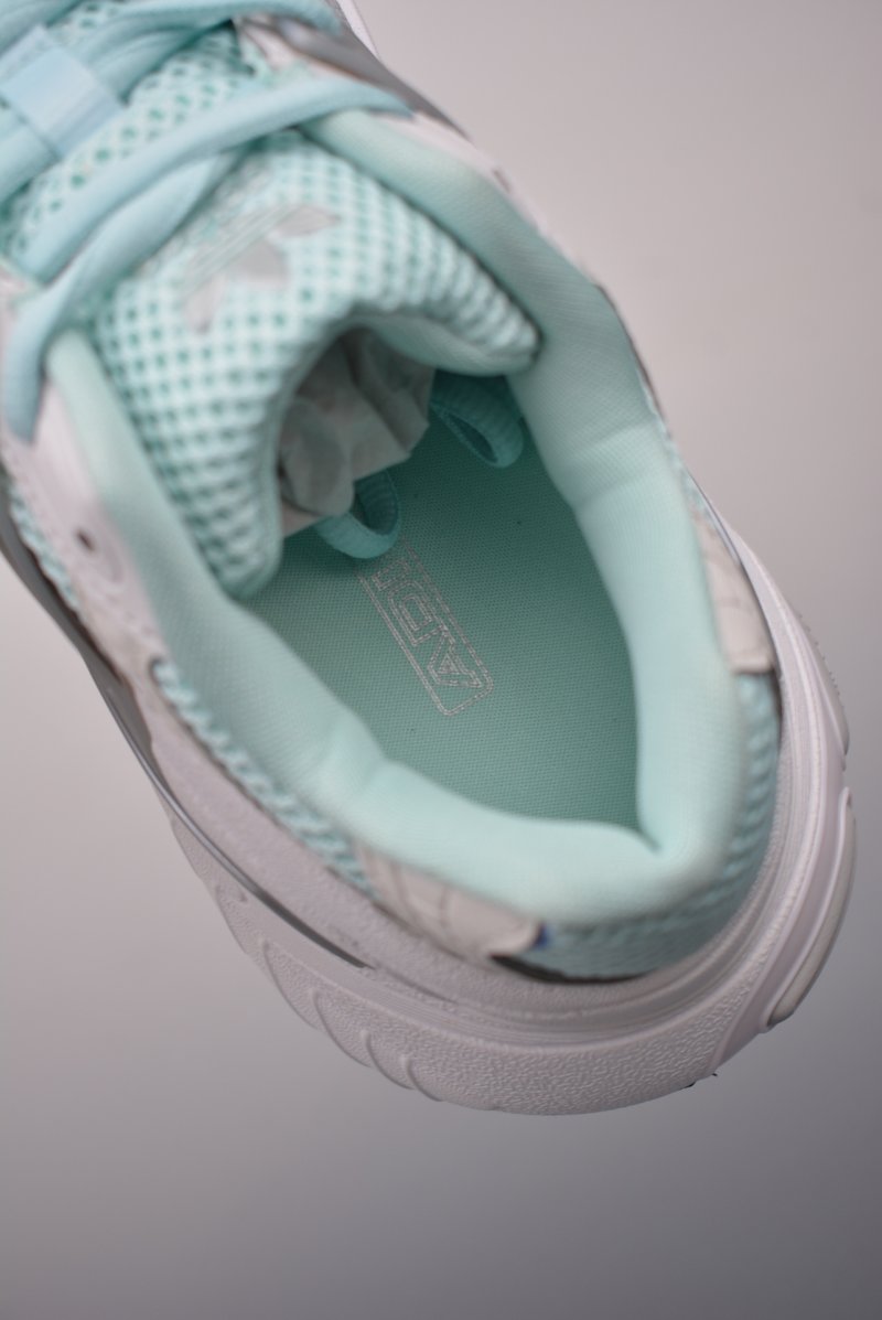 Adidas Originals Adistar XLG 3D view