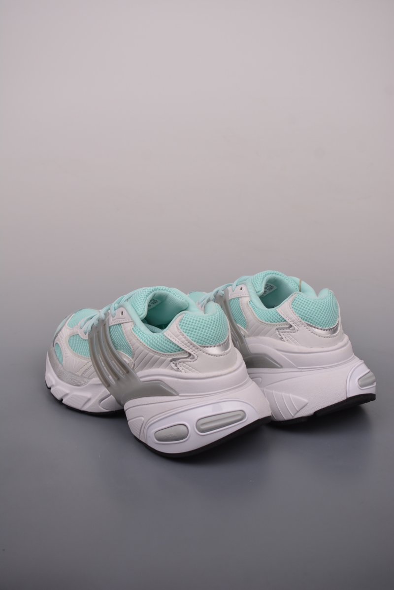 Adidas Originals Adistar XLG 3D view