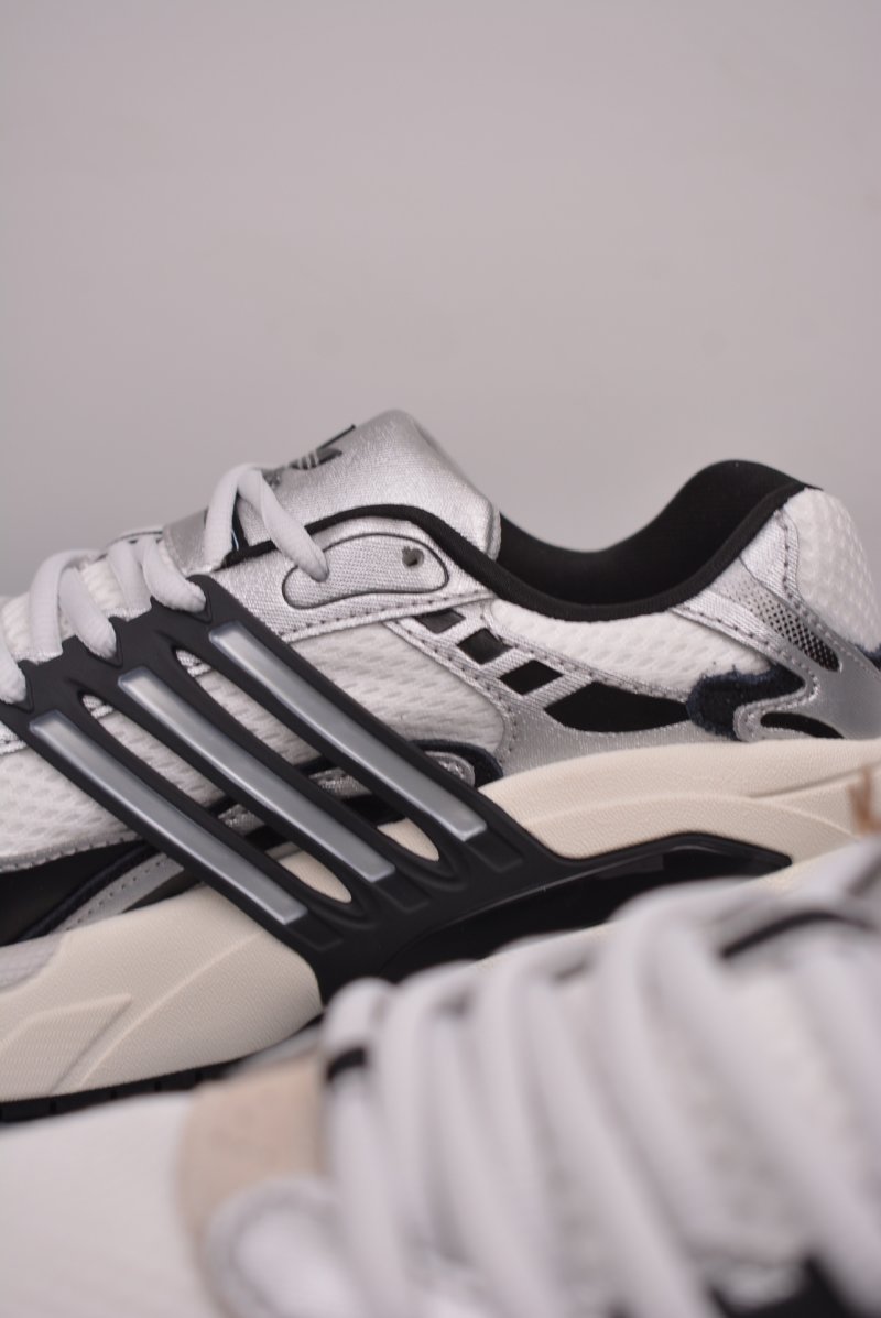 Adidas Originals Adistar XLG 3D view