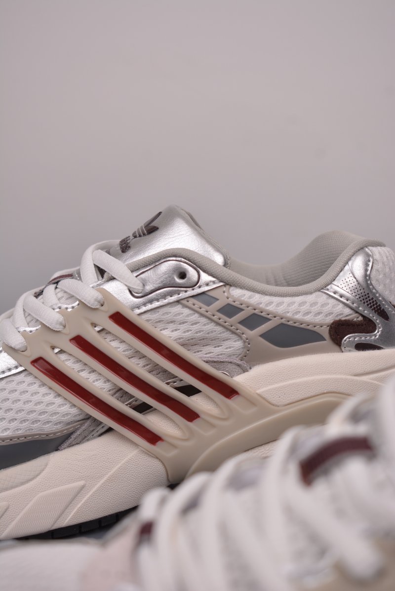 Adidas Originals Adistar XLG 3D view