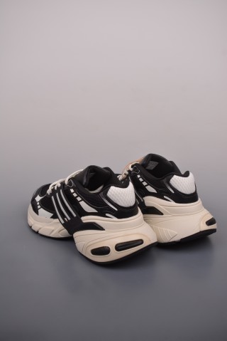 Adidas Originals Adistar XLG 3D view 2