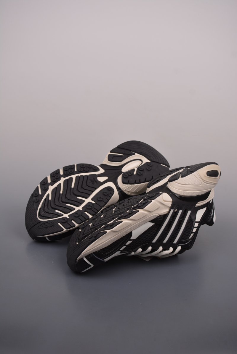 Adidas Originals Adistar XLG 3D view