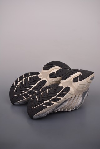 Adidas Originals Adistar XLG 3D view 3
