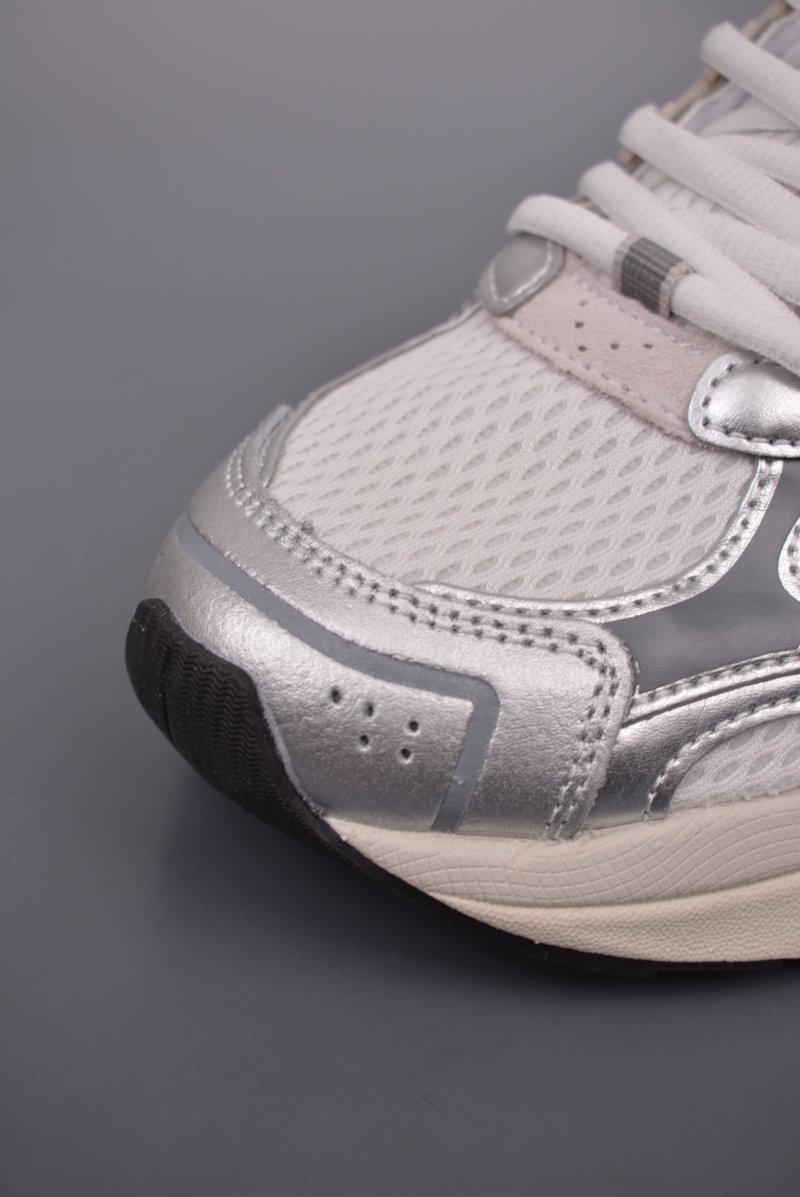 Adidas Originals Adistar XLG 3D view