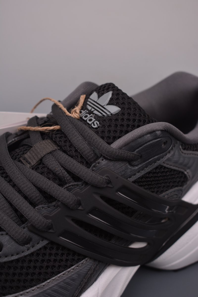 Adidas Originals Adistar XLG 3D view