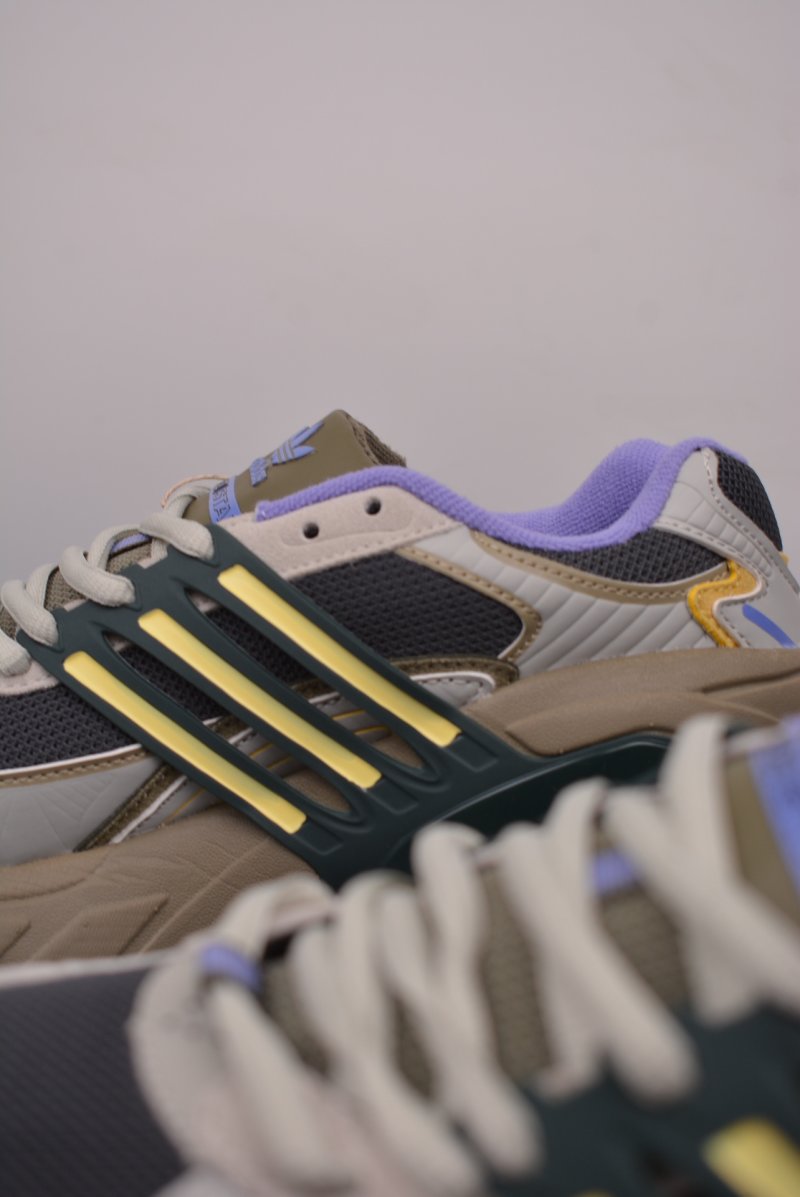 Adidas Originals Adistar XLG 3D view