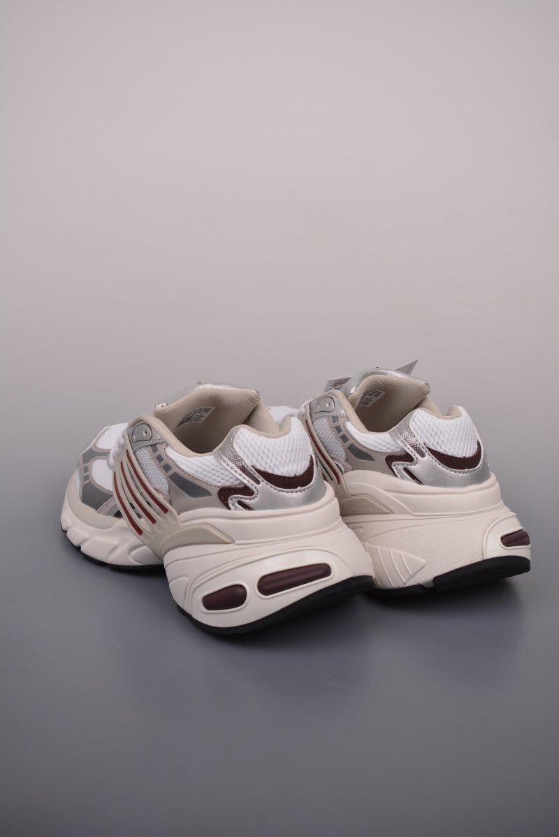 Adidas Originals Adistar XLG 3D view
