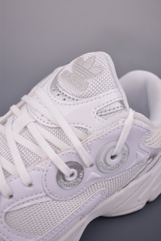 Adidas Originals Astir W view 7