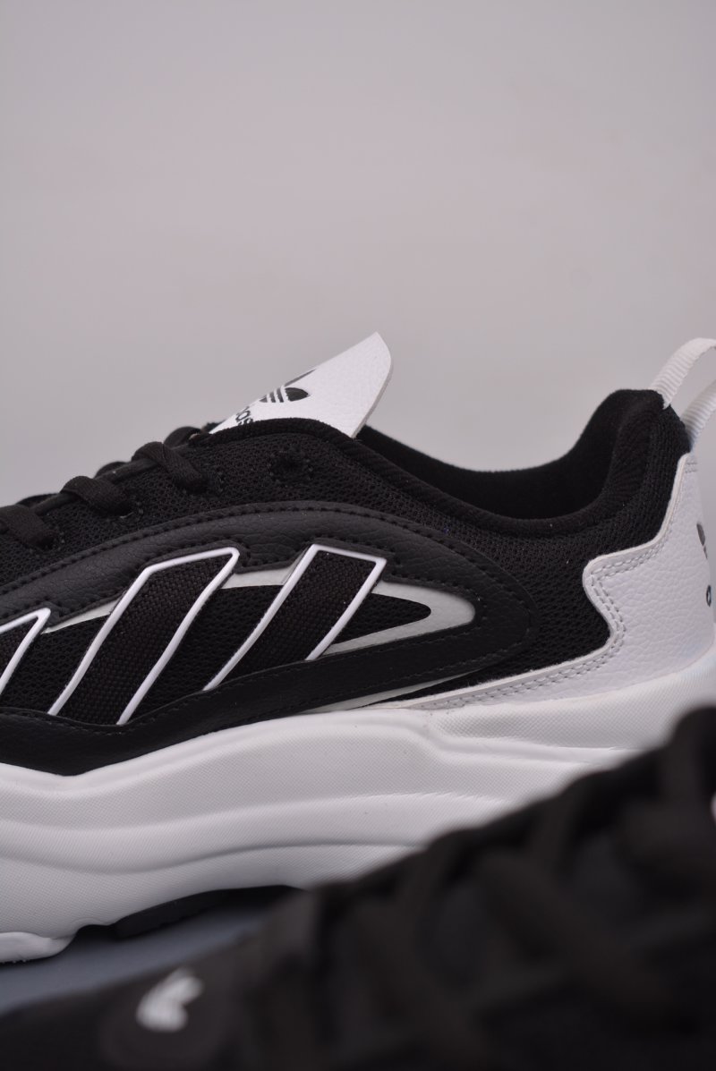 Adidas Ozgaia view