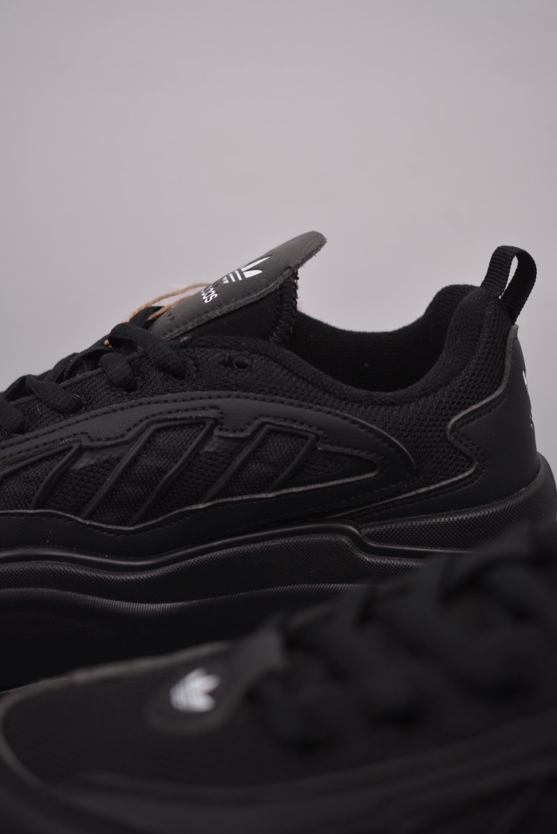 Adidas Ozgaia view