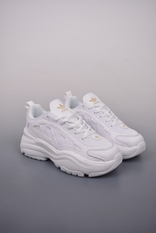 Adidas Ozgaia view 1