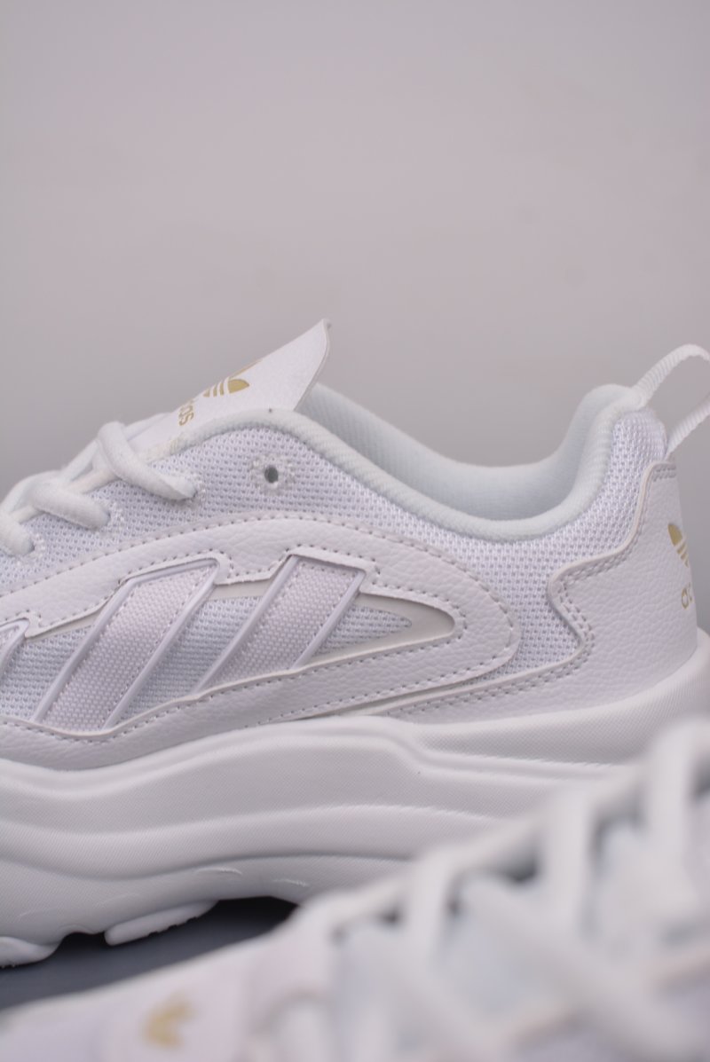 Adidas Ozgaia view