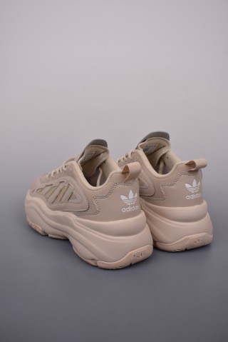 Adidas Ozgaia view 2