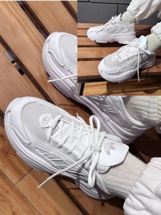 Adidas Ozgaia view 2
