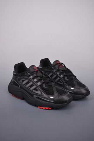 Adidas Ozmillen view 1