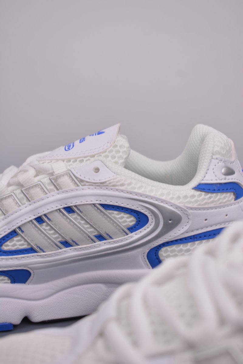 Adidas Ozmillen view