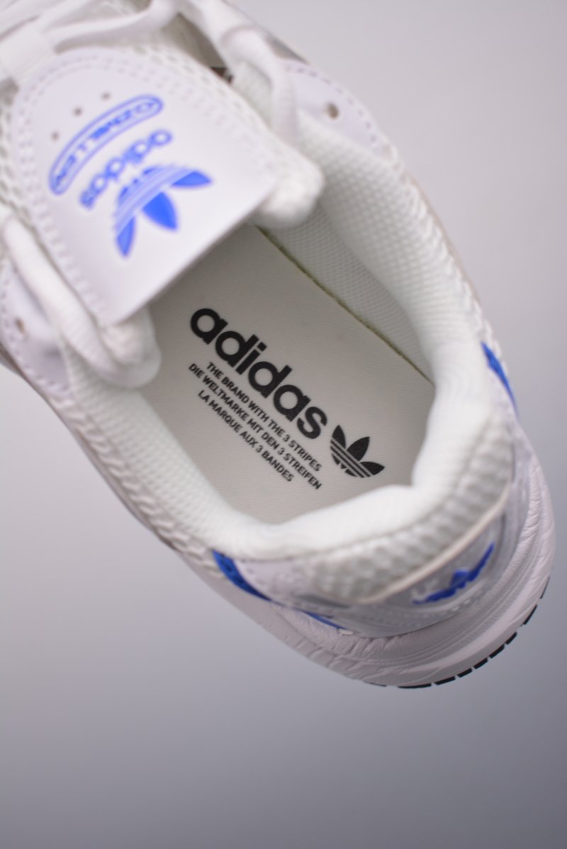 Adidas Ozmillen view