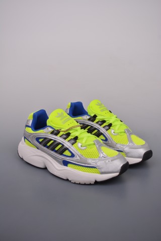 Adidas Ozmillen view 1