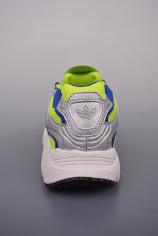 Adidas Ozmillen view 4