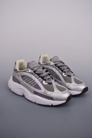 Adidas Ozmillen view 1