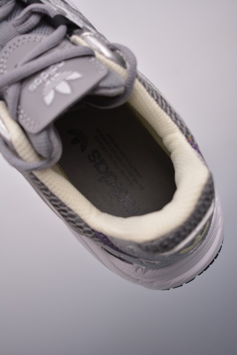 Adidas Ozmillen view