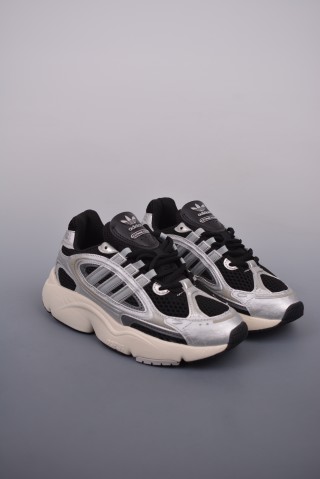 Adidas Ozmillen view 1