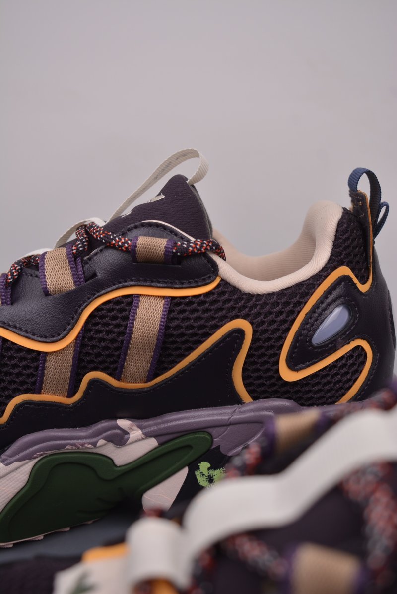 Adidas Ozthemis view